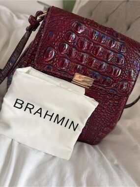 Brahmin rare Margo Sangria Melbourne  Croc-Embossed Crossbody Bag